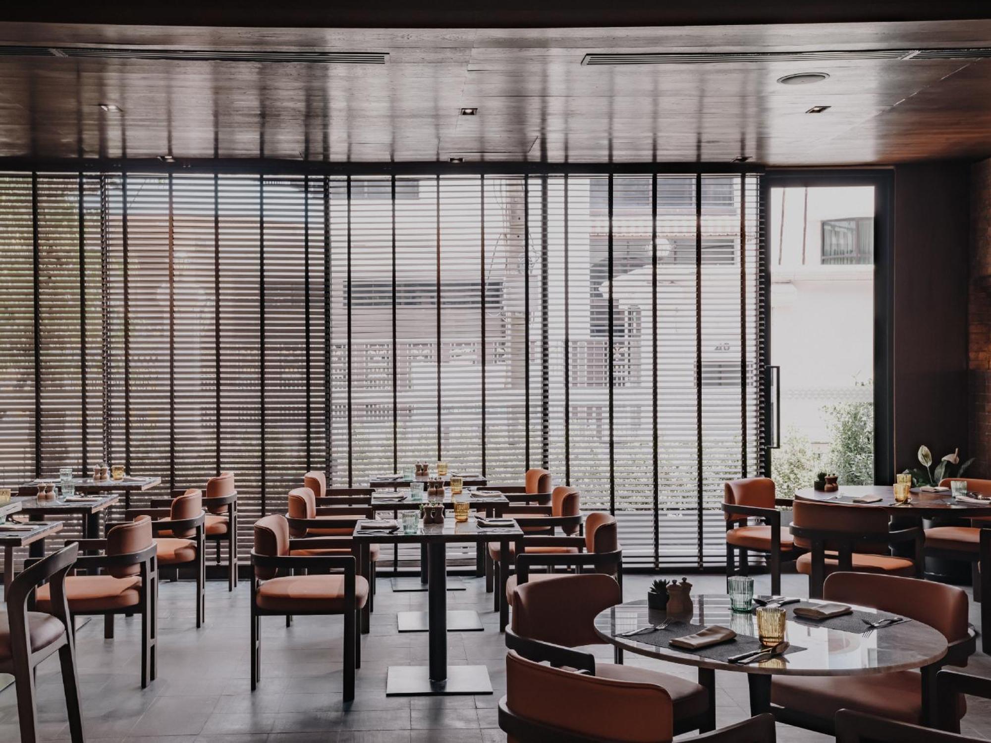 Nysa Hotel Bangkok Sukhumvit 11 Dış mekan fotoğraf Restaurant interior